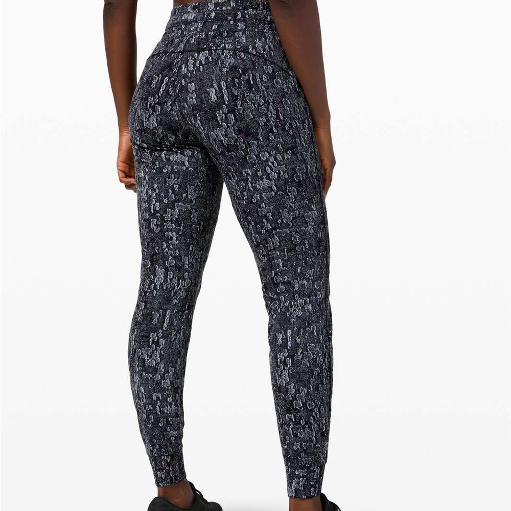 Lululemon ready to rulu jogger